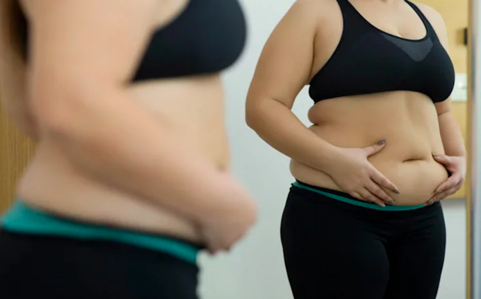 Nghiên cứu cho thấy người tích mỡ bụng có nguy cơ phát triển ung thư cao gấp đôi. Ảnh: Telegraph