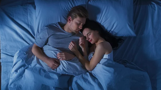 Quan hệ tình dục khiến cơn buồn ngủ kéo đến nhanh chóng hơn. Ảnh: Shutterstock